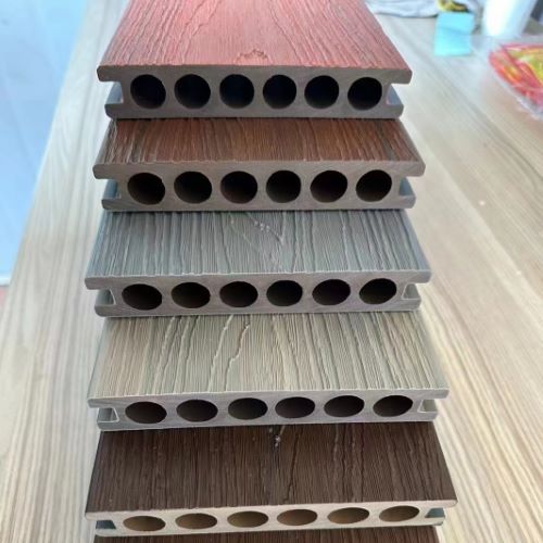 嘉兴塑木地板生产厂家各种颜色压花木纹地板实物比照图